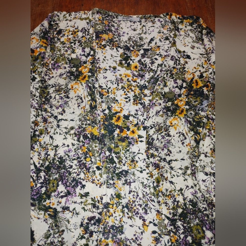 Lovely Bershka Floral Kimono, Size Large, Flowy & Light, Made in Morocco